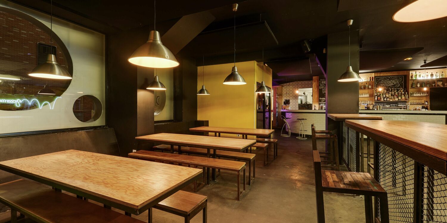 Gossima Ping Pong Bar - Privatisation, rental_room