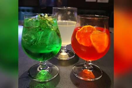 Vol de Nuit, Bar Saint-Étienne  #0