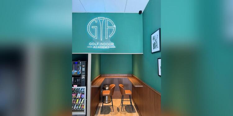 Golf Indoor Academy - Nice, bar