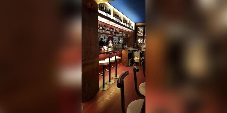 La Cale, bar