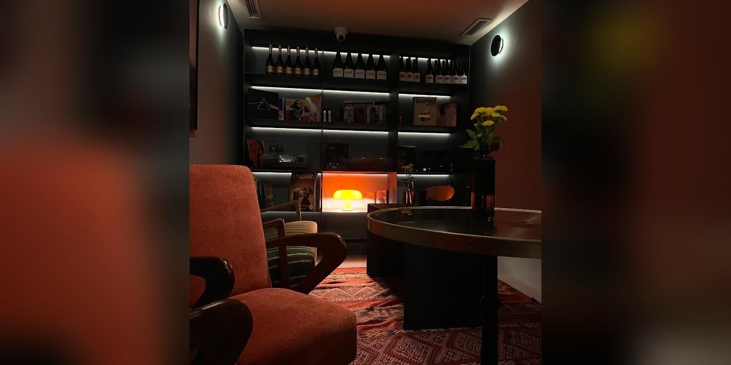 OFF Ba Bar, bar