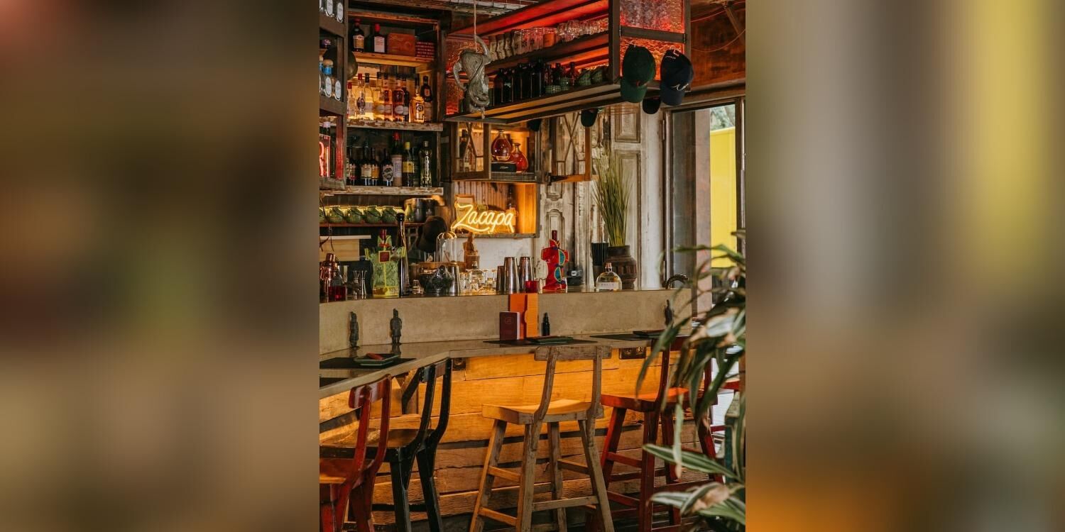 Boa-Bao, bar