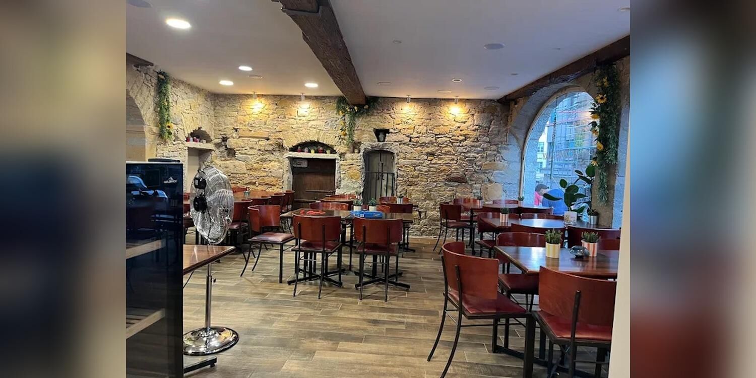 La Mezza, bar