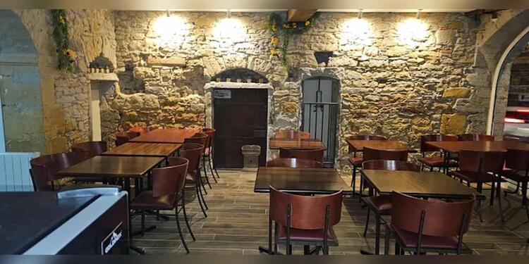 La Mezza, bar