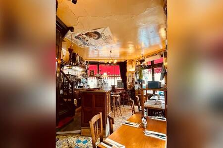 Bar A Vins Les Pipos, Bar Paris Quartier Latin #0