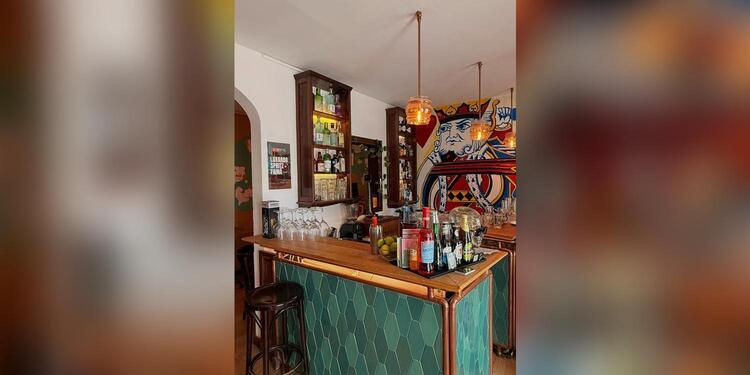 El Berretín, bar