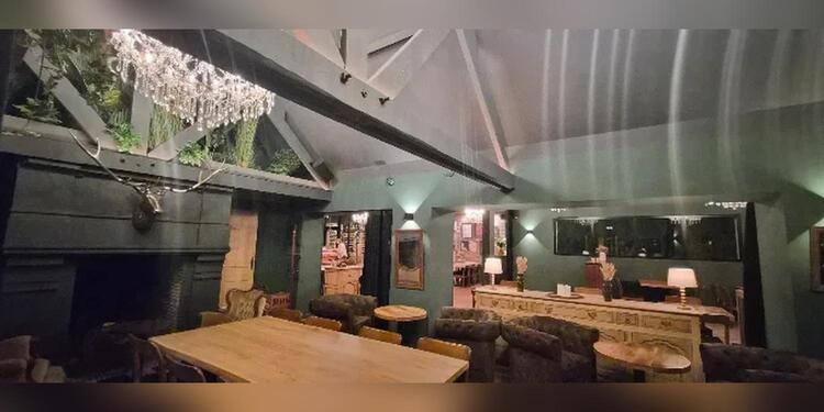 Le Sept, restaurant
