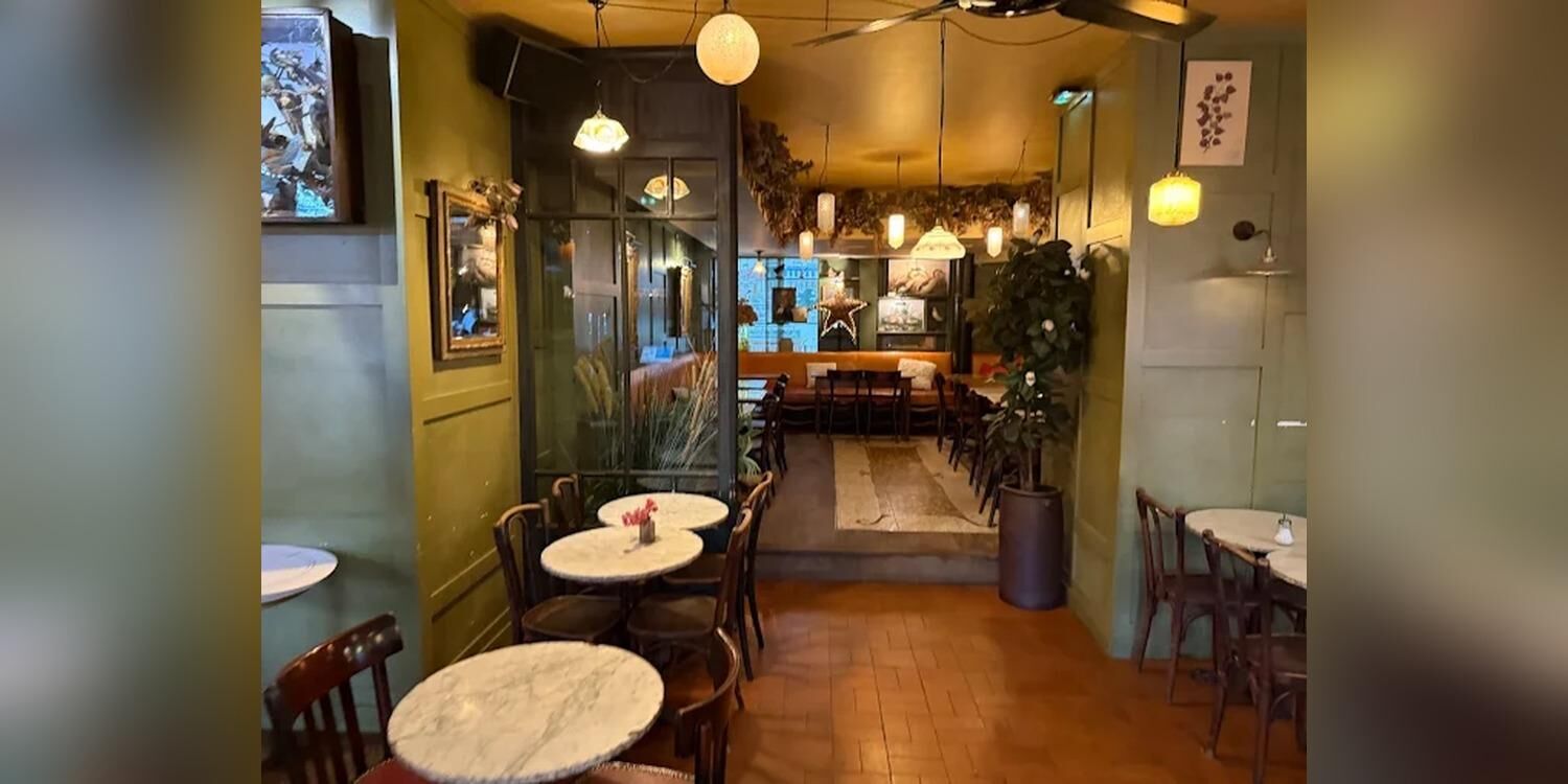 Le Bastille - Guest House, bar