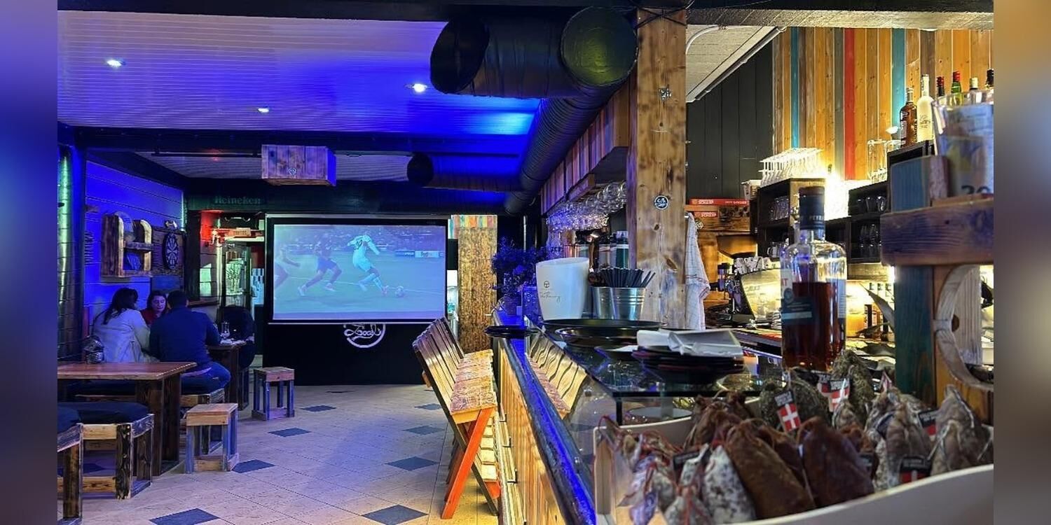 Le Local, bar