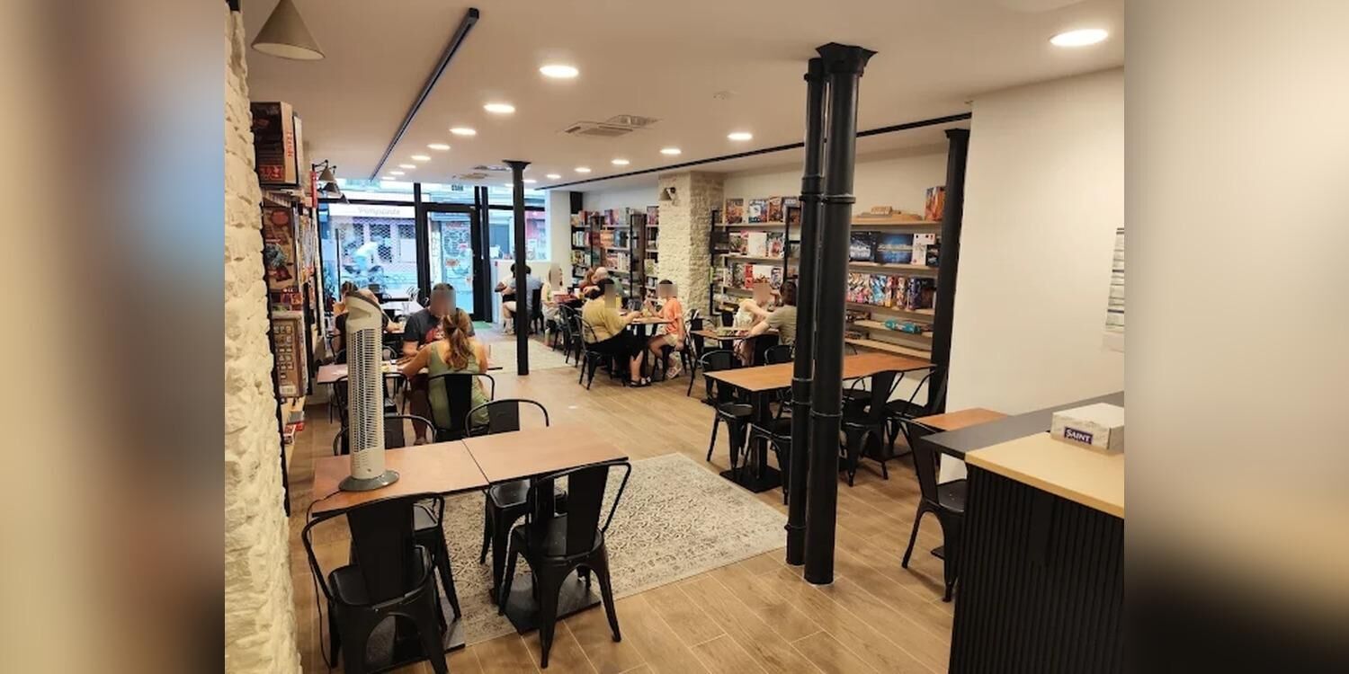 La Taverne des Jeux, bar