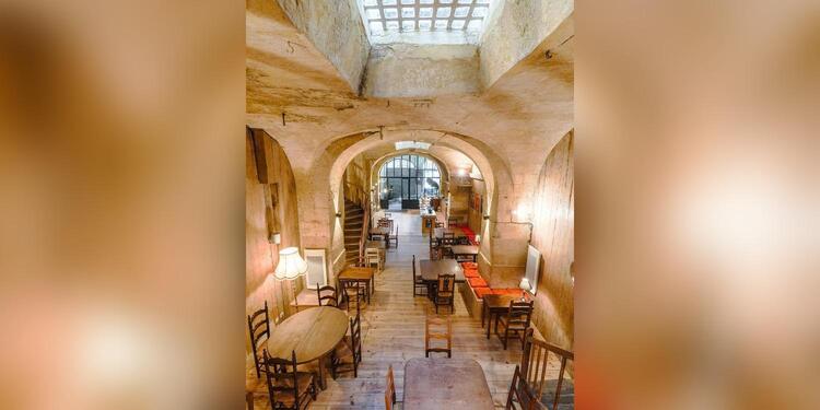 Atelier B, bar