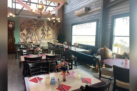 Les grandes folies, Restaurant La Rochelle Laleu #0