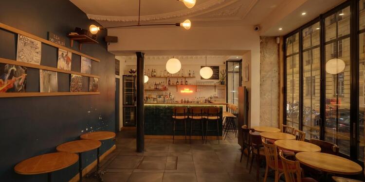 Les Collègues, bar