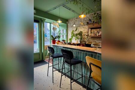 Juste à côté, Bar Nantes Dervallières-Zola #0