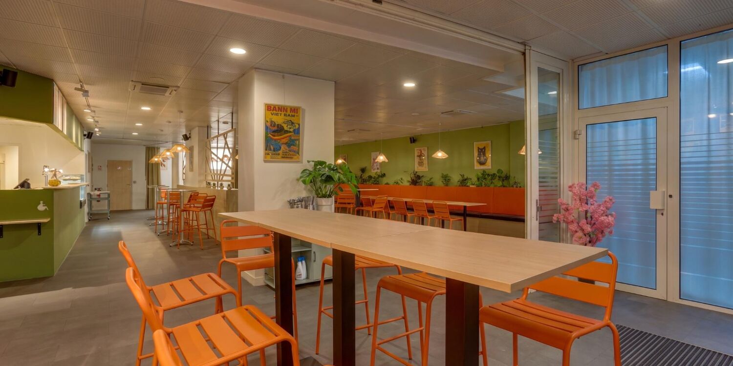 Méko - Banh mi · Tea & Beer, bar