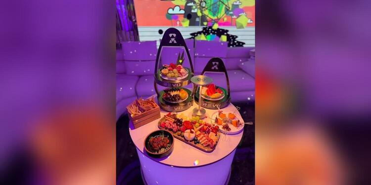 REVO Partybox, bar