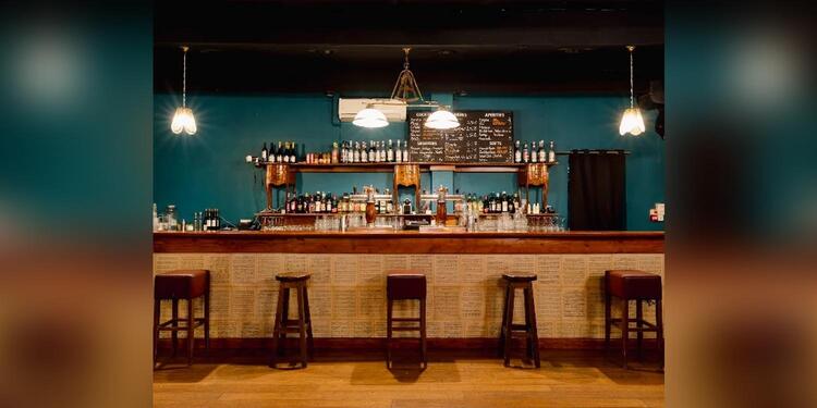 Le Salon des Indépendants, bar
