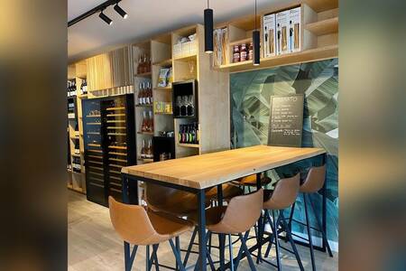 MAMATO - Cave - Bar à vins, bières et tapas - Epicerie, Bar Rueil-Malmaison Rueil-Malmaison #0