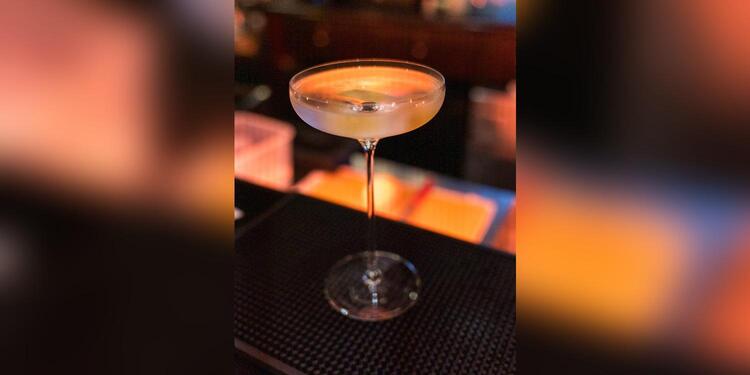 Bar F-Sharp, bar