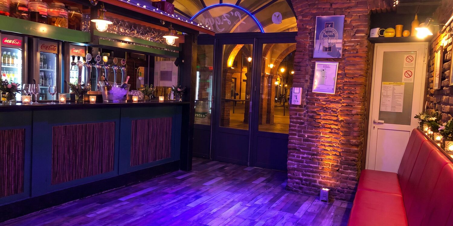 L'Agora, bar