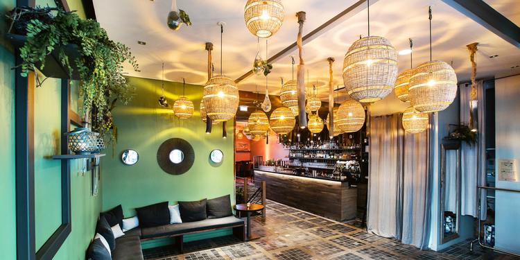 L'Héritage 105, bar