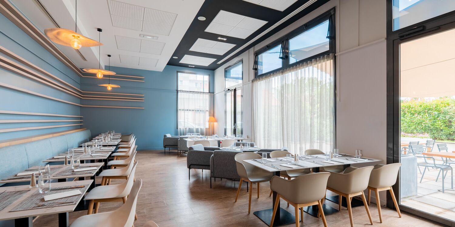 Courtyard Kitchen & Bar - Restaurant, restaurant