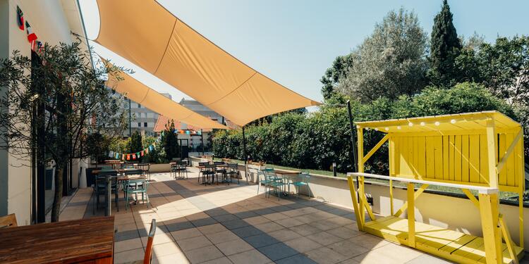 Courtyard Kitchen & Bar - Restaurant, restaurant