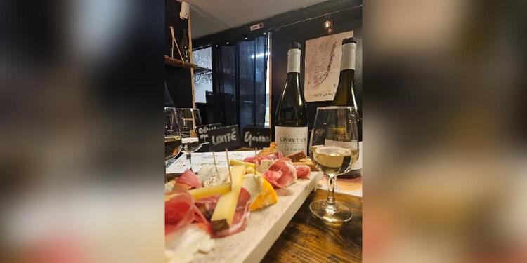 La Source des Vins, bar