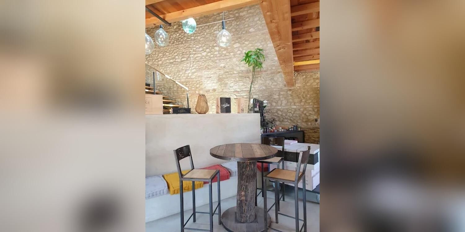 Domaine Lafage, bar
