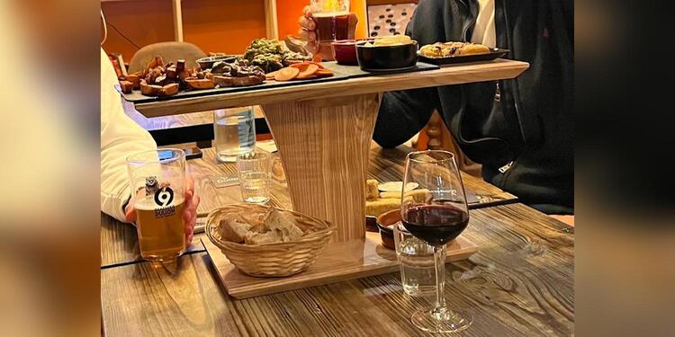 Les petits oignons, bar