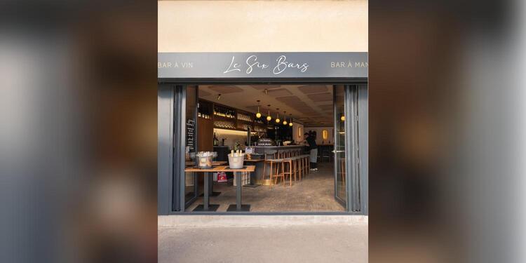 Le Six Bars, bar
