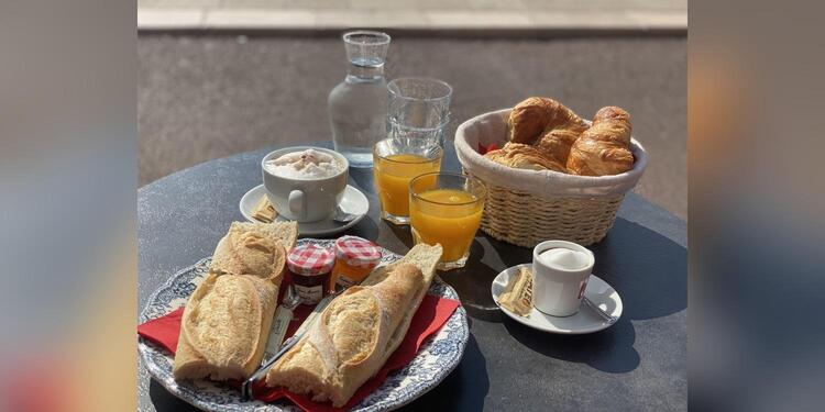 LOCARNO CAFE, bar