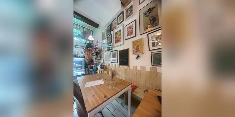 Café Bống, bar
