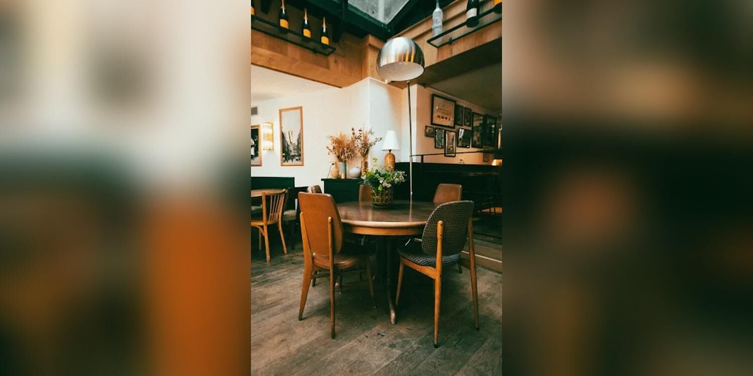 Café Vedette, bar