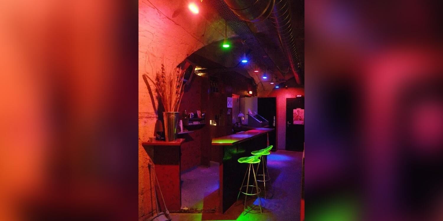 Traxx Cruising Club Bordeaux, bar