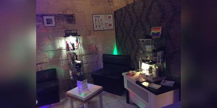 Traxx Cruising Club Bordeaux, bar