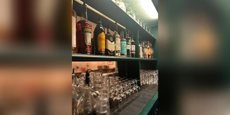 Bamboche, bar