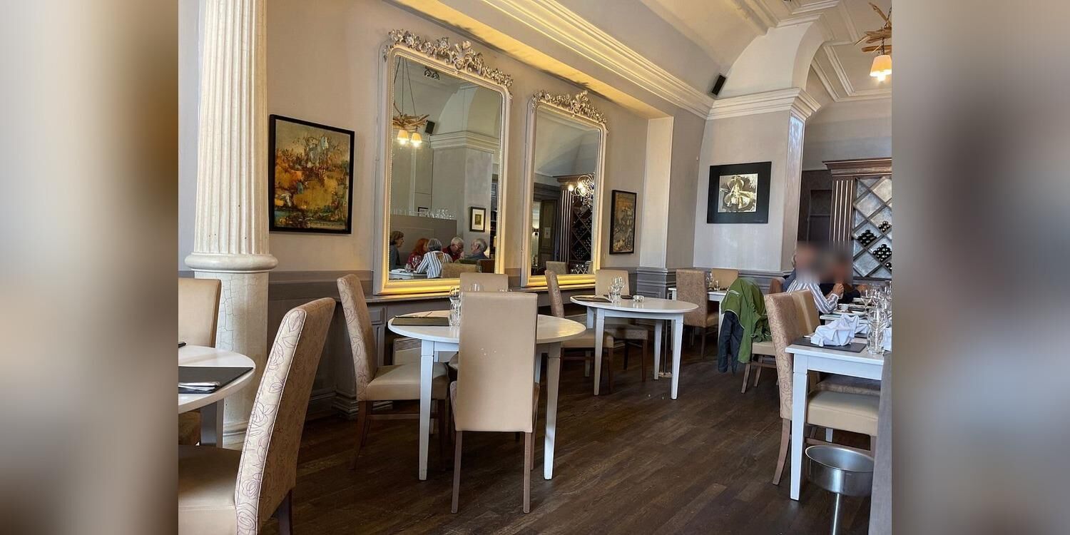 Theatris Bar, bar