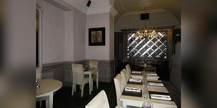 Theatris Bar, bar