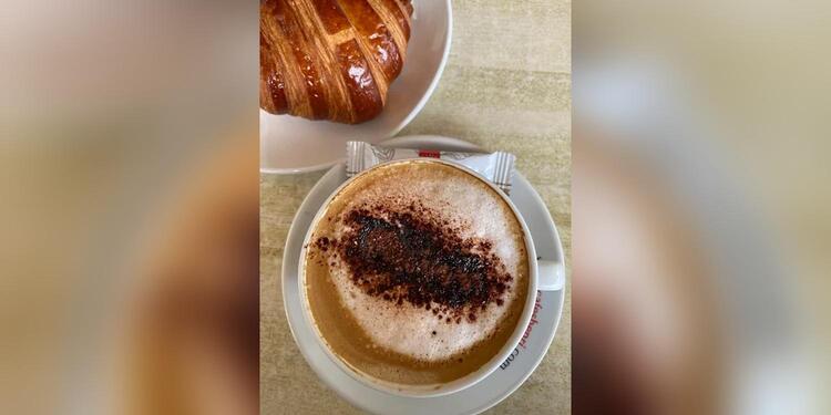 S'Kaffeestuebel, bar