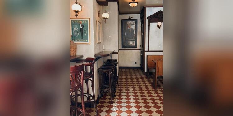 CLASSIQUE, bar