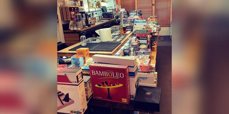 La Case Départ, bar