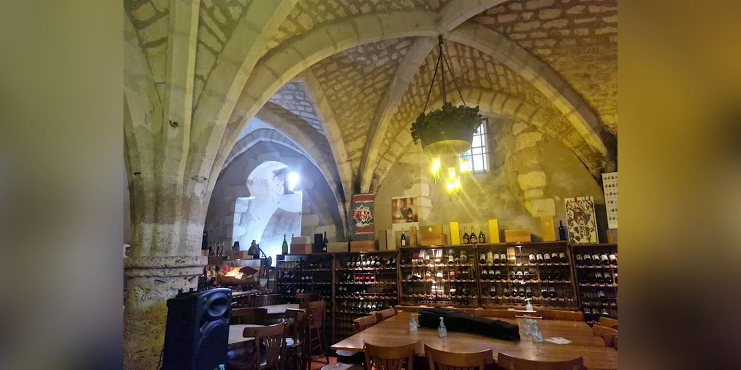 La Cave des Beaux Arts, bar