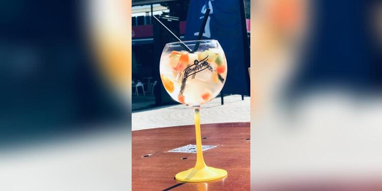 L'Eau Tarie, restaurant