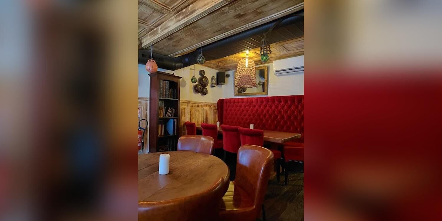 Vingt Mille Lieues Sous Les Mers, restaurant