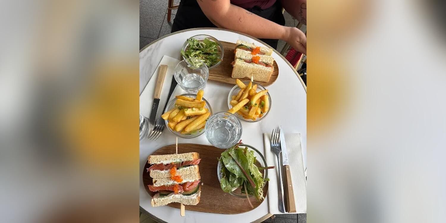 Comptoir., bar