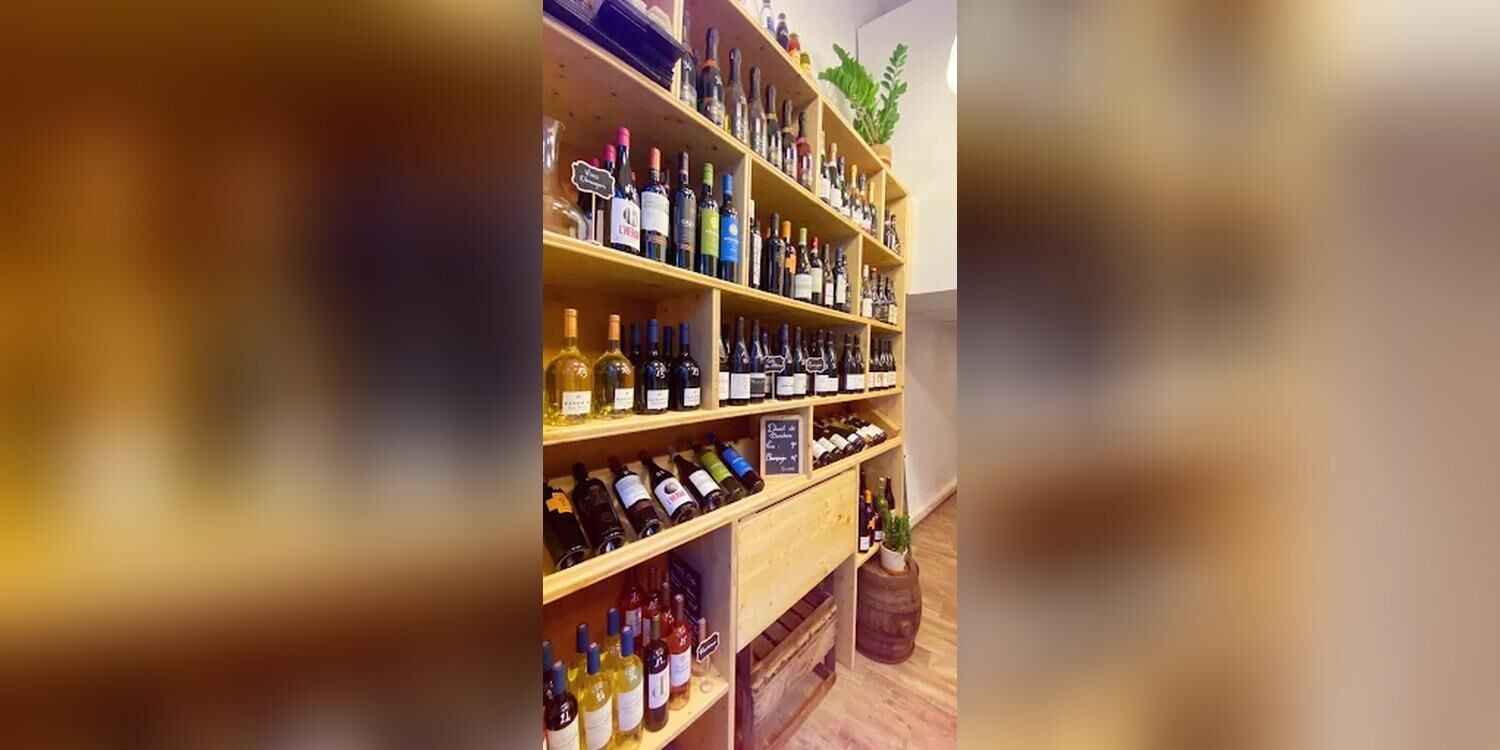Fuella Nera, bar