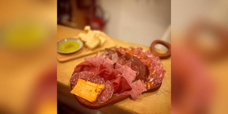 Fuella Nera, bar