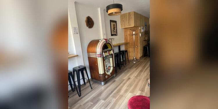 Le Saint-Honoré, 80000. Amiens ., bar