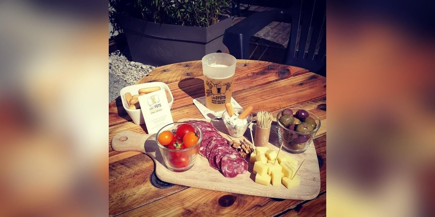 Les2FÛTS Microbrasserie, bar